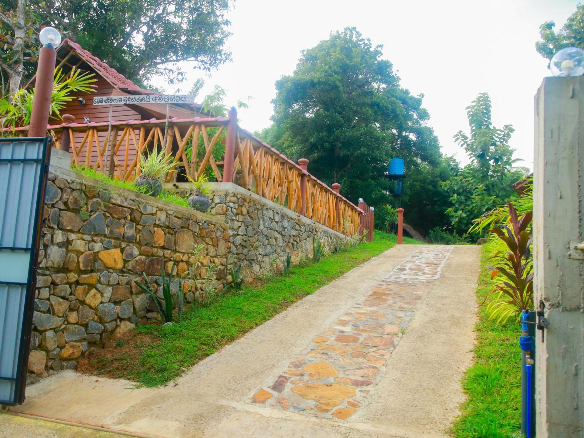 Villa Blue Ocean Tree House Hiriketiya Dikwella Exterior foto